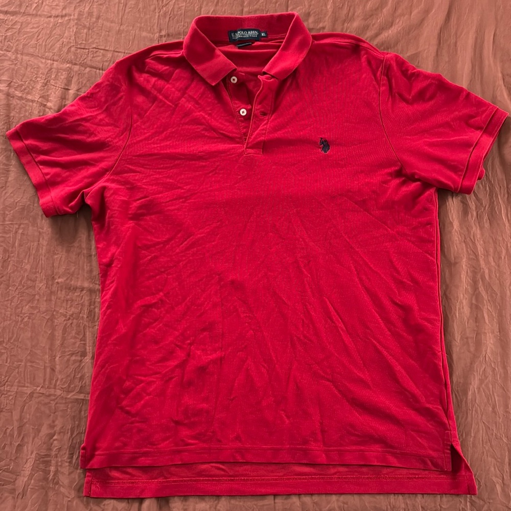Men’s XL polo collared shirt